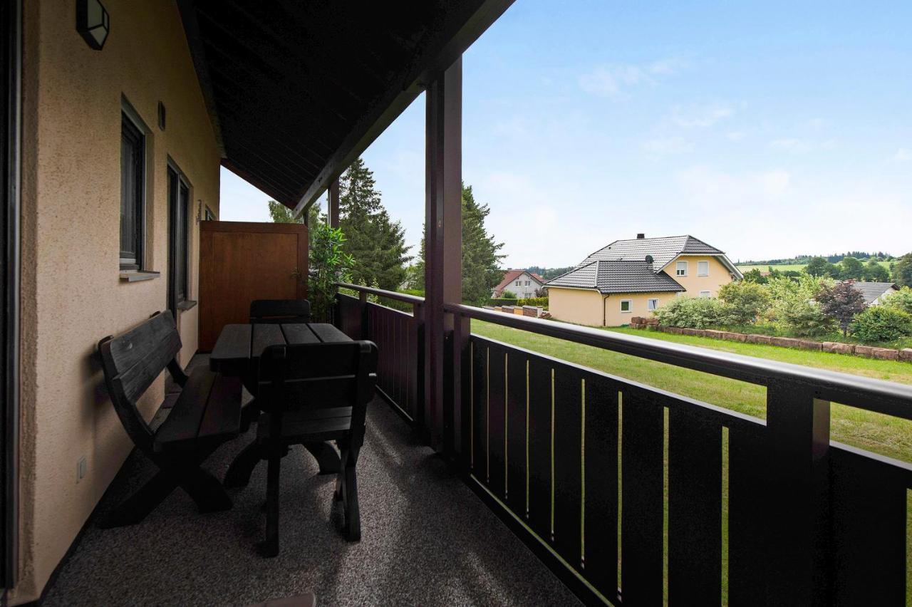 Ado Ferienwohnung Grafenhausen Esterno foto