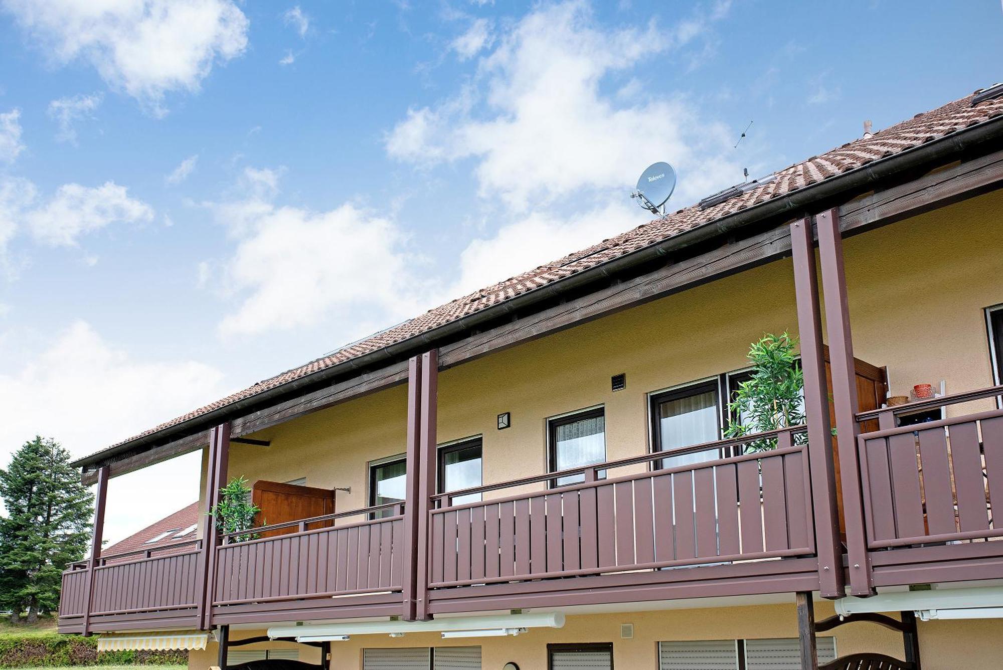 Ado Ferienwohnung Grafenhausen Esterno foto